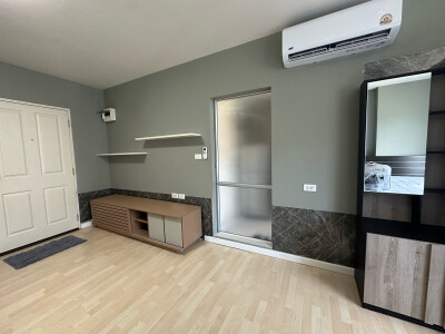 ดีคอนโด อ่อนนุช - สุวรรณภูมิ / D condo Onnut - Suvarnabhumi