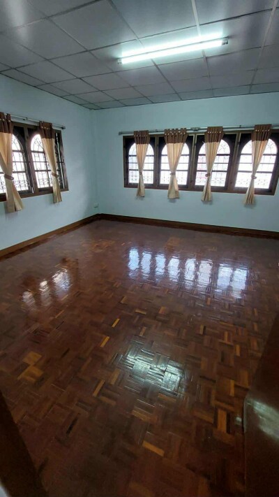 🏡 บ้านว่างให้เช่า – ซอยวัดกู้ ปากเกร็ด 📍 ขนาด 40 ตรว.