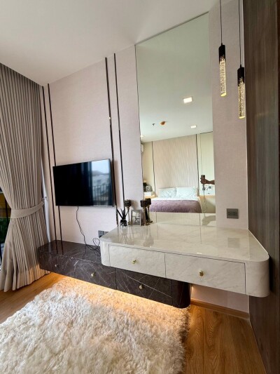 โนเบิล อราวน์ อารีย์ / Noble Around Ari-5