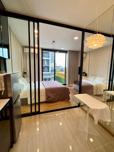 โนเบิล อราวน์ อารีย์ / Noble Around Ari-1