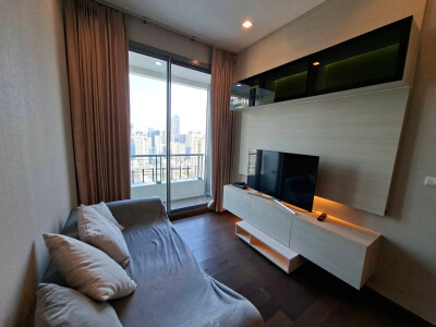 คิว อโศก / Q Asoke-1