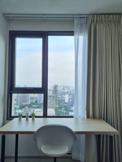 ไลฟ์ ลาดพร้าว / Life Ladprao