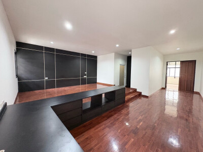 🔥🔥 ขายด่วน! อาคารพาณิชย์ 7 ชั้น ย่านสยาม – บรรทัดทอง 🔥🔥-13