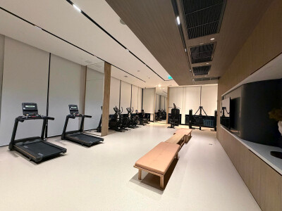 โนเบิล นิว ดิสทริค อาร์ไนน์ / Noble Nue District R9