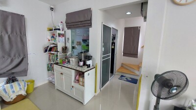 อินนิซิโอ 2 ปิ่นเกล้า - วงแหวน / 2 ชั้น 3 ห้องนอน 2 ห้องน้ำ ขนาด 62 ตร.วา