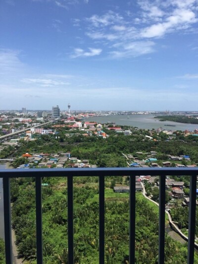 เดอะทรัสต์ @ BTS เอราวัณ / พื้นที่ 29.2 ตรม. ชั้น 20