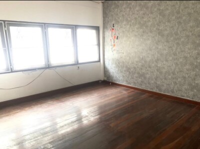 ✨ ให้เช่าอาคารพาณิชย์ 2 ชั้นครึ่ง ซ.พหลโยธิน 52