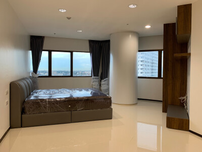 เซ็นทรัลซิตี้ บางนา อีสทาวเวอร์ / Central City East Tower