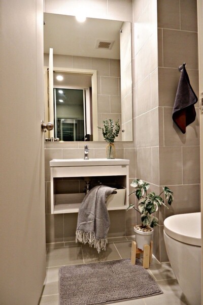 เดอ ลาพีส จรัญ 81 / De Lapis Charan 81-20