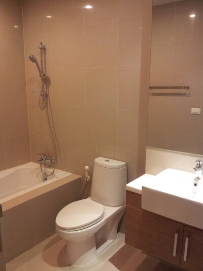 โนเบิล รีไฟน์ / ชั้น 10 ขนาด 30 ตรม *-16