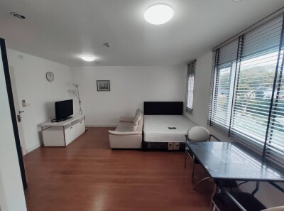 วัน ลาดพร้าว สเตชั่น / One Ladprao Station (Ladprao 18)