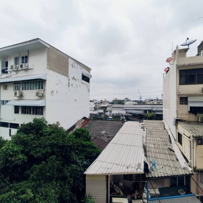 วัน ลาดพร้าว สเตชั่น / One Ladprao Station (Ladprao 18)