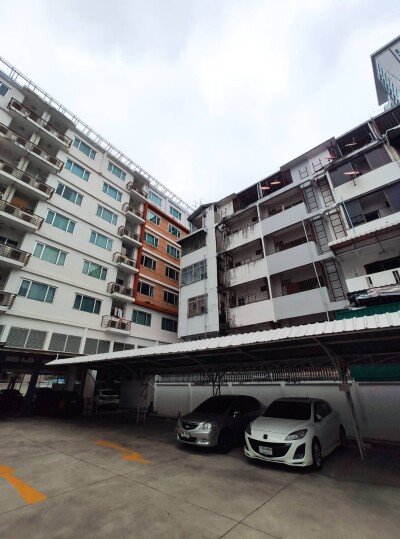 วัน ลาดพร้าว สเตชั่น / One Ladprao Station (Ladprao 18)