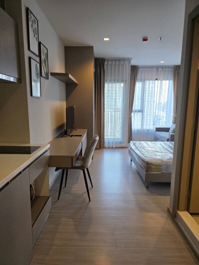 ไลฟ์ อโศก - พระราม 9 / Life Asoke - Rama 9