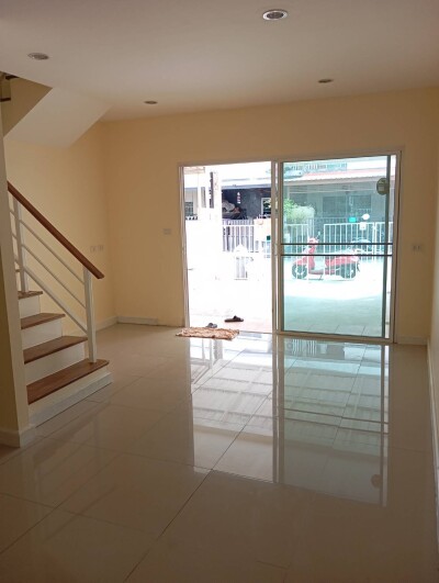 วิลเลต ไลท์ ติวานนท์ - แจ้งวัฒนะ-2