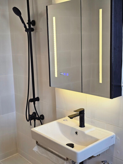 พีจี พระรามเก้า คอนโดมิเนียม / PG RAMA 9 Condominium