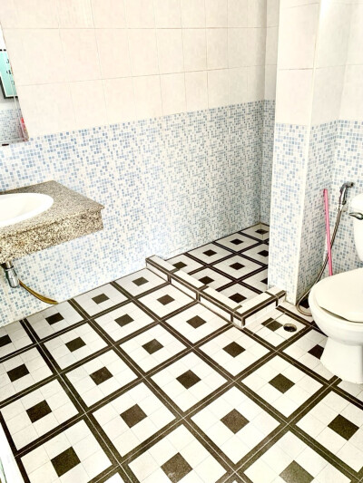 🏠 ให้เช่า ทาวน์เฮ้าส์ 2 ชั้น | หลังมุม