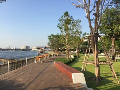 333 ริเวอร์ไซด์ / 333 RIVERSIDE-11