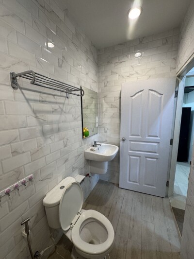 รสา สแปนิช คอร์ทยาร์ด-12