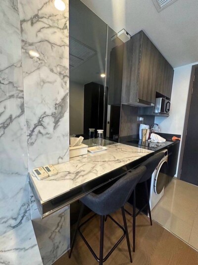 แอชตัน จุฬา - สีลม / 📐 ขนาด 34.05 ตร.ม. | 1 ห้องนอน 1 ห้องน้ำ