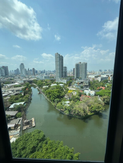 บลอคส์ 77 / Blocs 77-11