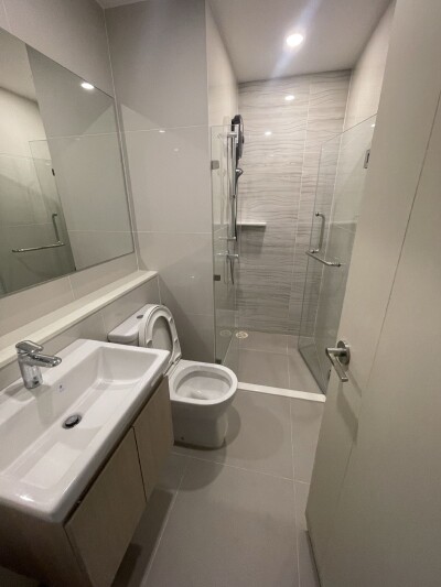 ไลฟ์ พระราม 4 - อโศก / ชั้น12 ขนาด32ตร.ม