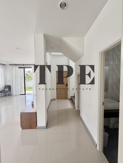 โกลเด้น พรีเว่ บางแสน - หนองมน