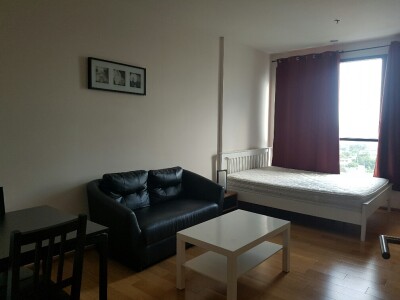 ฟิวส์ สาทร - ตากสิน / FUSE Sathorn - Taksin