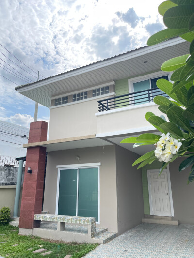 ดิเอมเมอรัล การ์เด้น & สปอร์ตคลับ / The Emerald Garden & Sport Club-2