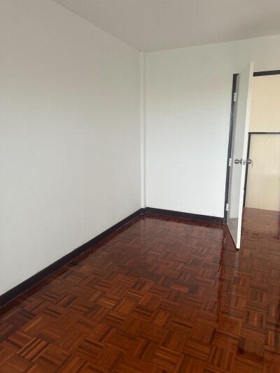 ทาวเฮ้าส์ 3 ชั้น พร้อมอยู่ พุทธมณฑลสาย 5-5