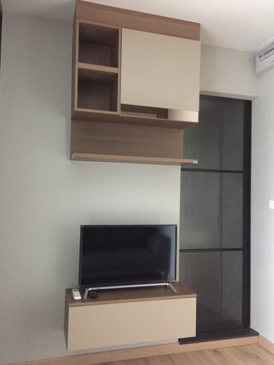 บริกซ์ คอนโดมิเนียม / Brix Condominium