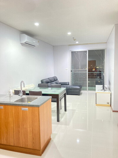 วิลล่า สาทร / Villa Sathorn-1