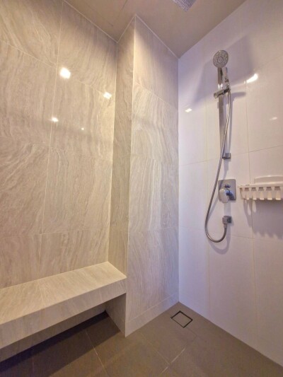 เดอะ ไลน์ วงศ์สว่าง / 49.09 ตร.ม.  ห้องมุม ชั้น 7 *-13