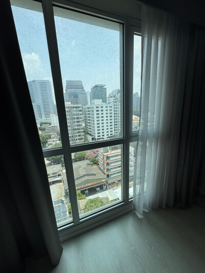 ริทึ่ม สาทร - นราธิวาส / Rhythm Sathorn Narathiwas