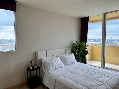 เอ็มโซไซตี้ คอนโดมิเนียม / M Society Condominium