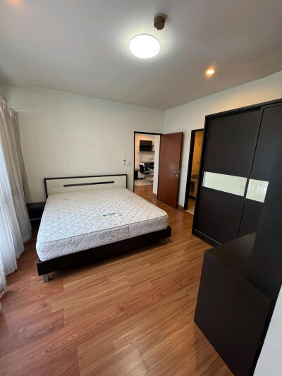 เดอะ เวลลิงตัน คอนโด / The Wellington Condominium-5