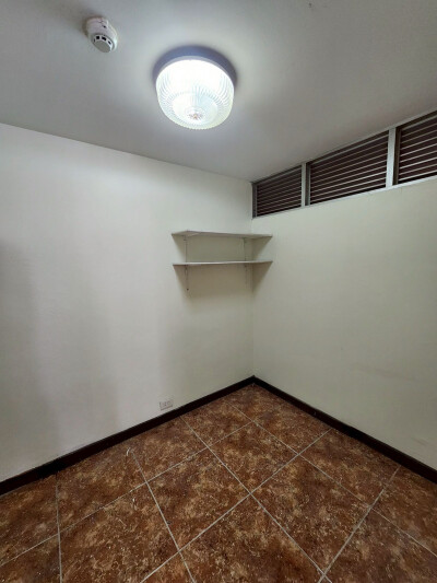 ไท ปิง ทาวเวอร์ / Tai Ping Towers