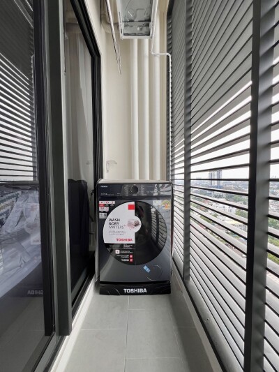 แมสซารีน รัชโยธิน / - ชั้น 21 ขนาด 42ตรม.-25