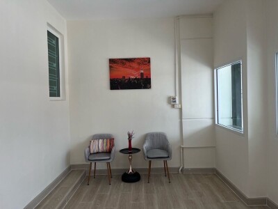 กัสโต้ สุขสวัสดิ์ 26 / พื้นที่มากถึง 35 ตรว มีถึง 4 ห้องนอน 2 ห้องเอนกประสงค์-4