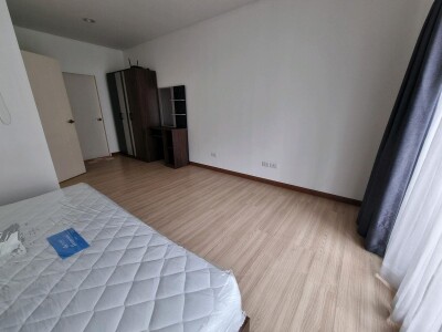 บ้านกลางเมือง กัลปพฤกษ์