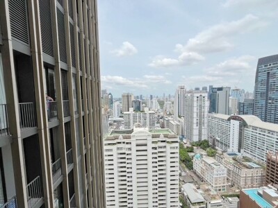 โนเบิล บี ไนน์ทีน / 🛏 2 ห้องนอน | 🚿 2 ห้องน้ำ 📐 พื้นที่ใช้สอย 60.84 ตร.ม.