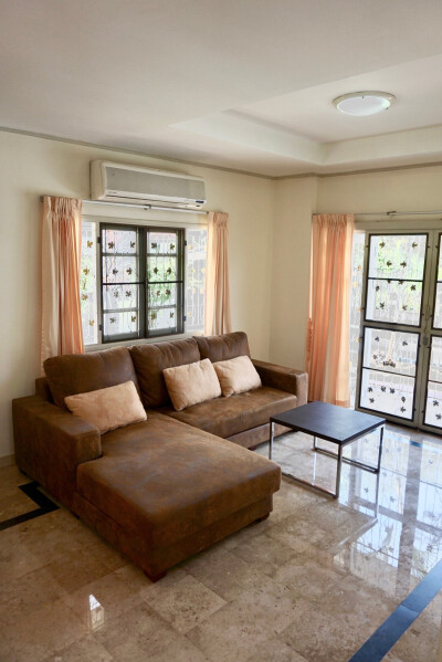 พาร์คเวย์ ชาเล่ต์ รามคำแหง