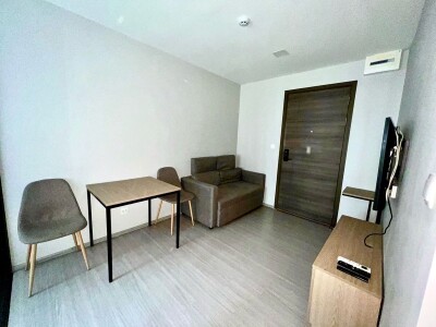 เดอะ ไพรเวซี่ เอส 101 / The Privacy S101