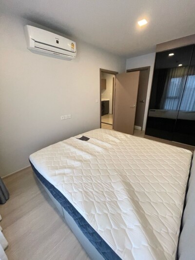 ไลฟ์ พหล - ลาดพร้าว / Life Phahon - Ladprao