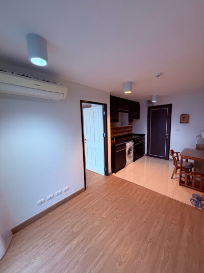 ชาโตว์ อินทาวน์ รัชดา 20-2 / Chateau In Town Ratchada 20-2-1