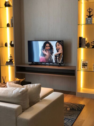 ศาลาแดง วัน / พื้นที่ใช้สอย 57.70 ตร.ม. ชั้นที่ 6 *