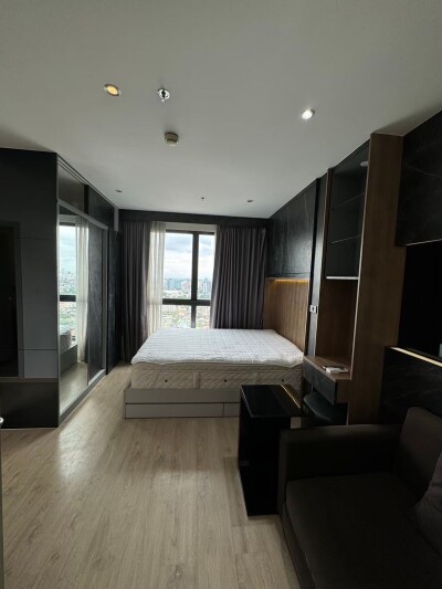 ไอดีโอ สาทร - ท่าพระ / 1 ห้องนอน ขนาด 22 ตรม. วิวสวย ชั้น 29 ห้องตกแต่งครบ เครื่องใช้ไฟฟ้าครบ