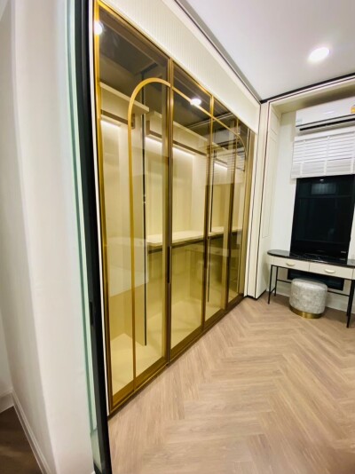 นันทวัน พระราม 9 - กรุงเทพกรีฑาตัดใหม่ / 🛏️ 4 ห้องนอน 🚿 5 ห้องน้ำ 🚗 ที่จอดรถ 3 คัน