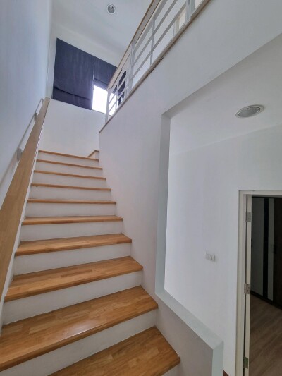 บ้านกลางเมือง กัลปพฤกษ์