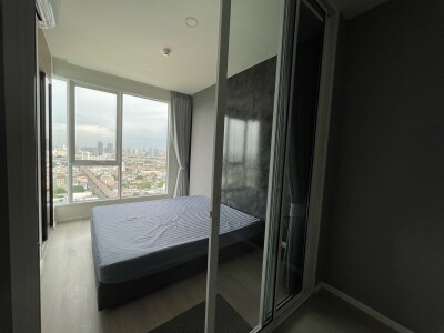 เดอ ลาพีส จรัญ 81 / De Lapis Charan 81-5